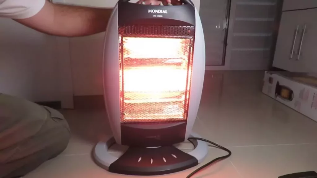 Abertura do post sobre aquecedor halógeno: Aquecedor com todas as lâmpadas ligadas